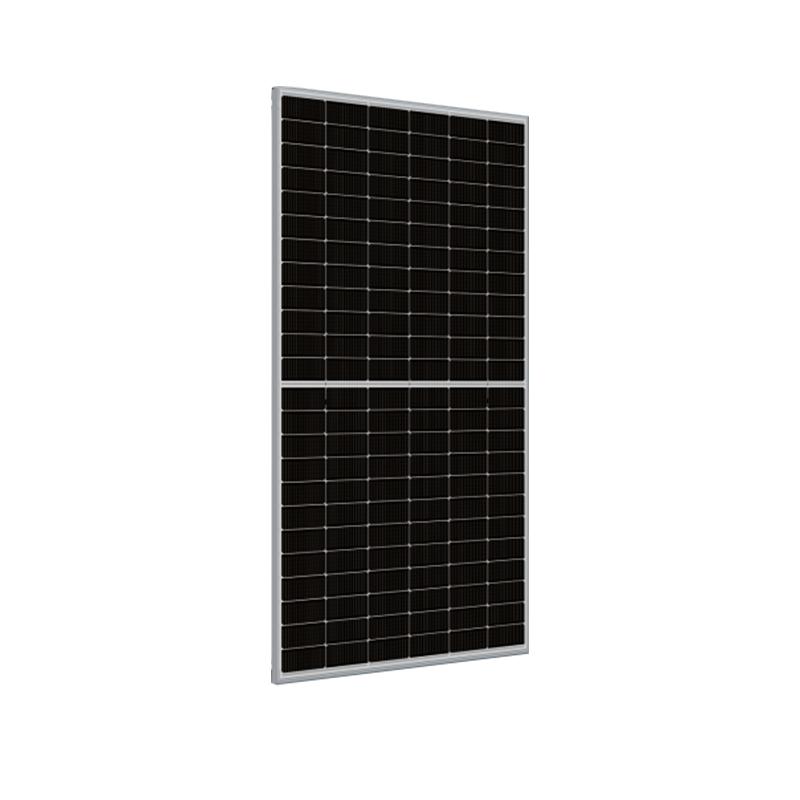 Placa Solar de 585W Bifacial da marca OSDA, possui 144 células de Silício Monocristalino Half Cell e pode gerar até 2.340Wh/dia. Garantia de 15 anos contra defeito de fabricação e garantia linear de produção de 30 anos.